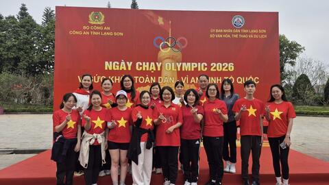 Công chức, người lao động Thanh tra tỉnh hưởng ứng “Ngày chạy Olympic - Vì sức khỏe toàn dân - Vì an ninh Tổ quốc” năm 2026
