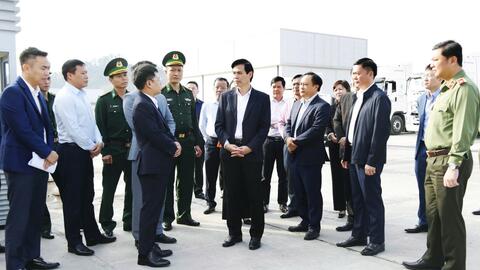 Xây dựng Lạng Sơn trở thành cực tăng trưởng của vùng Trung du và miền núi Bắc Bộ