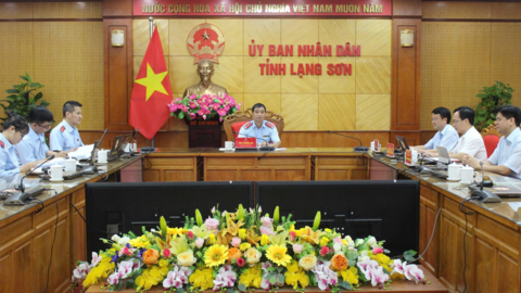 LÃNH ĐẠO VÀ CÔNG CHỨC CỦA THANH TRA TỈNH DỰ HỘI NGHỊ TRỰC TUYẾN TOÀN QUỐC GÓP Ý DỰ THẢO BỘ TIÊU CHÍ ĐÁNH GIÁ HIỆU QUẢ THỰC HIỆN TRÁCH NHIỆM GIẢI TRÌNH THUỘC LĨNH VỰC QUẢN LÝ NHÀ NƯỚC CỦA THANH TRA CHÍNH PHỦ